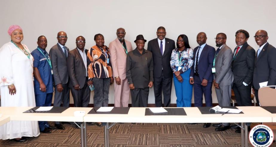 President Boakai Meets With Liberian Professionals in Ethiopia