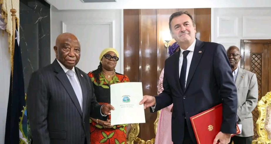 French Republic Envoy Presents Letters of Credence to President Boakai, Vows to Promote Franco-Liberian Interests